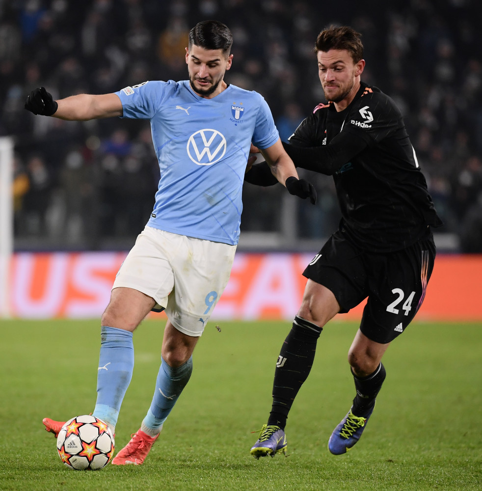 里夫斯17罚15中狂砍36分8助攻，湖人铩羽凯尔特人背靠背鏖战惨败